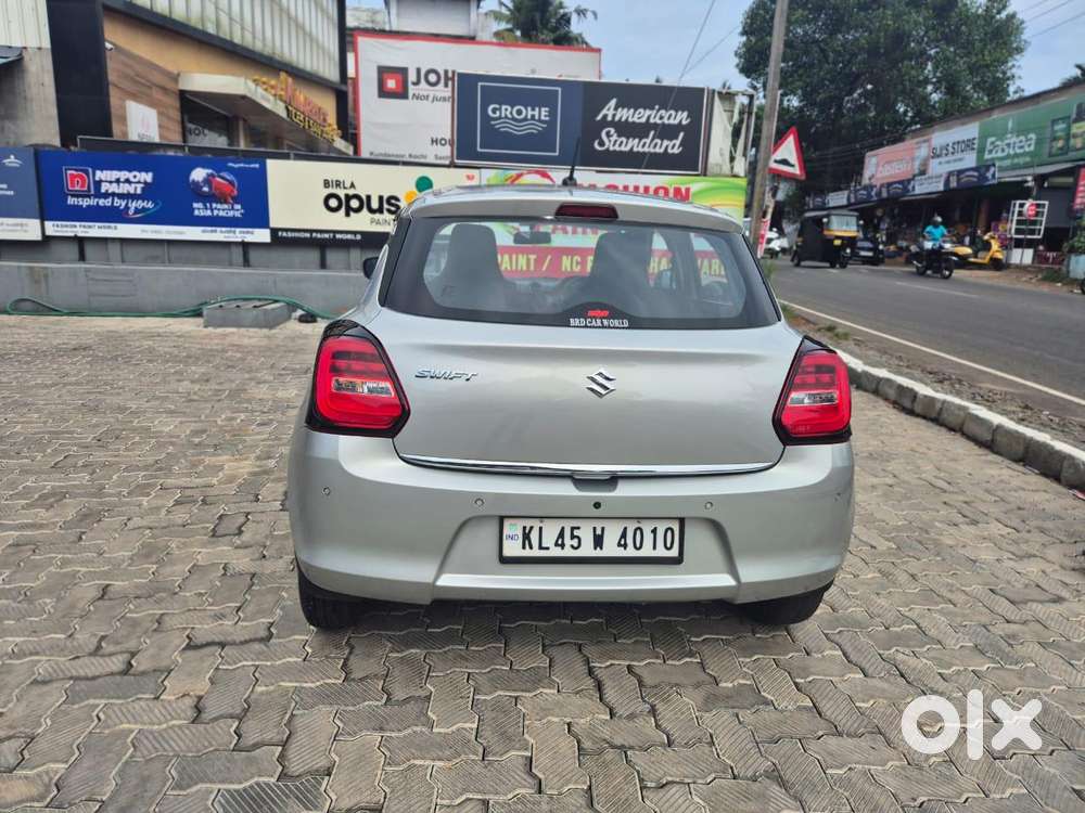 Maruti Suzuki Swift Lxi Optional-o, 2022, Petrol