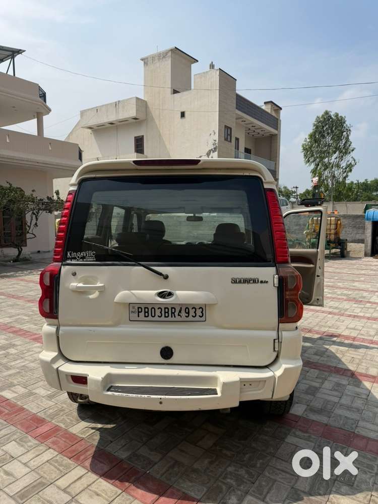 Mahindra Scorpio 2009 Diesel Manual