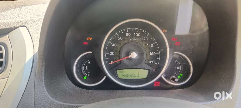 5 Tyre Ok,music System Company, Central Locking, Ac Verg Good