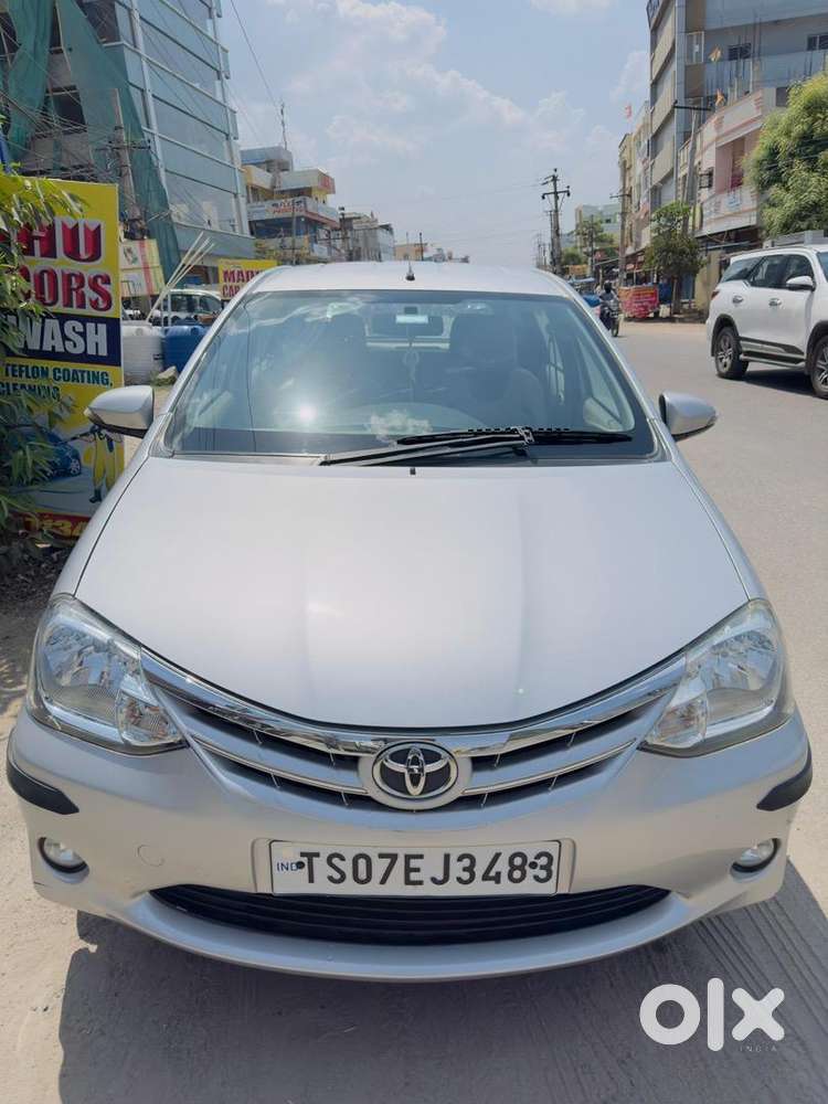 Toyota Etios Liva 2015 Diesel Well Maintained