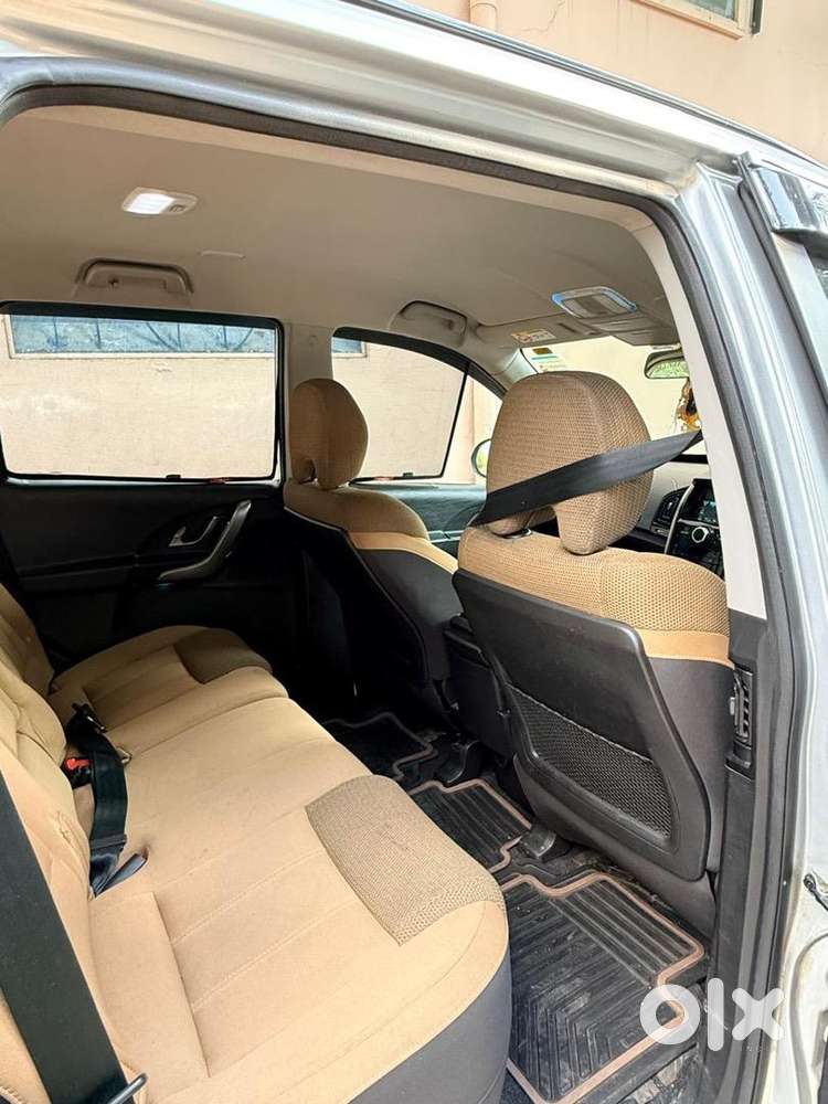 Mahindra Xuv500 2021 Diesel Well Maintained