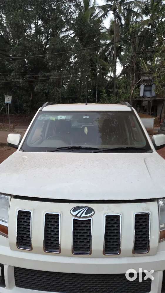 Mahindra Tuv 300 2016 Diesel 135023 Km Driven