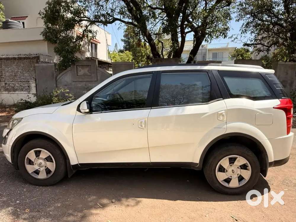 Mahindra Xuv500 2017 Diesel 92000 Km Driven
