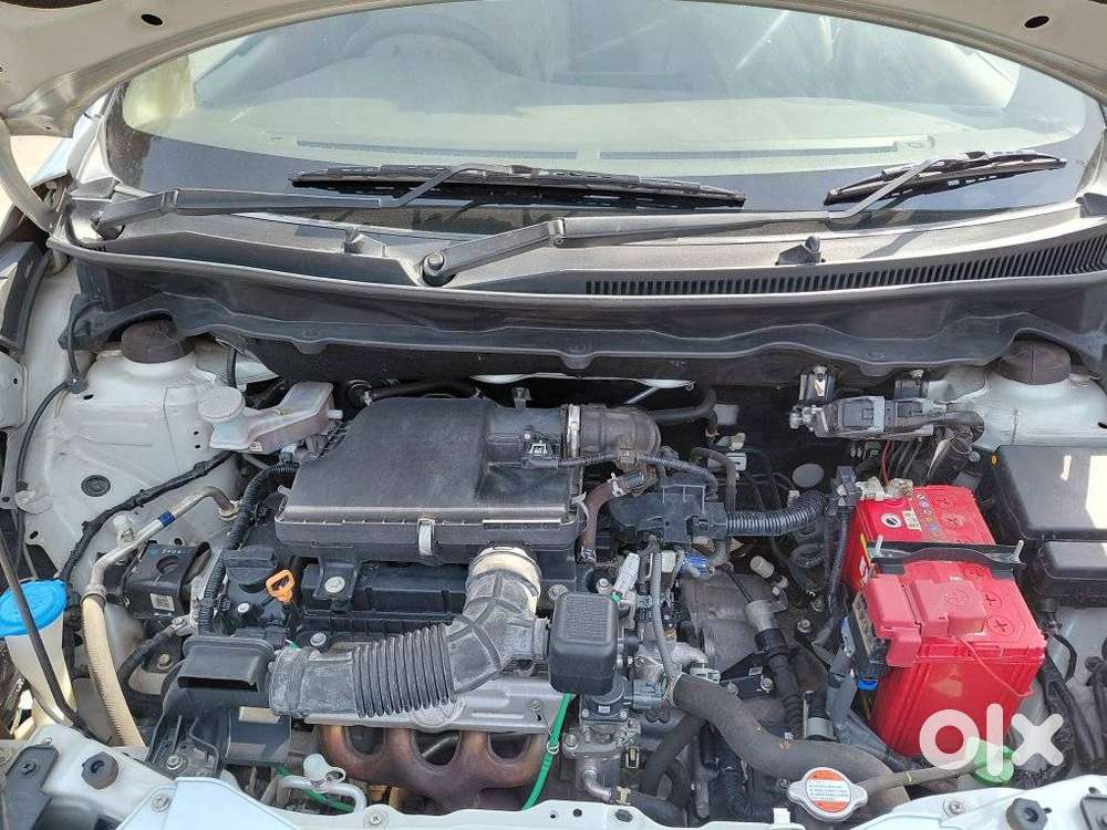 Maruti Suzuki Ertiga Vxi At Petrol, 2023, Petrol