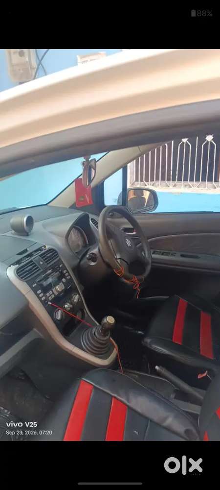 Maruti Suzuki Ritz Genus Vdi 2012