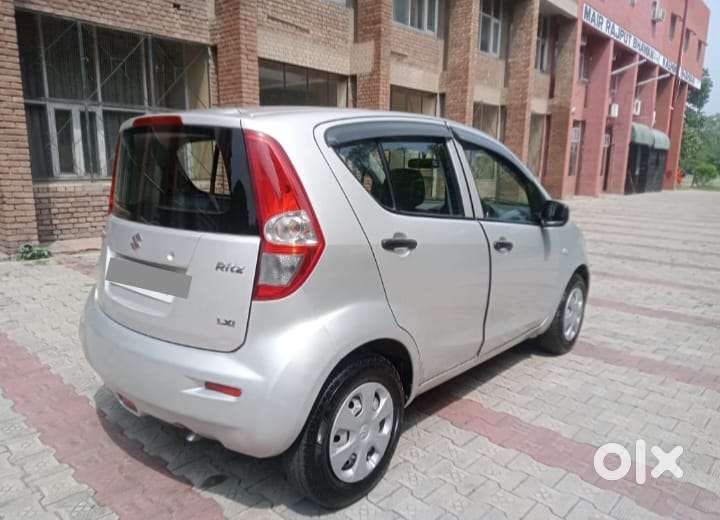 Maruti Suzuki Ritz Genus Vxi, 2012, Petrol