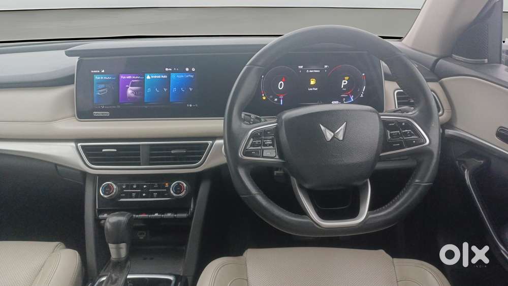 Mahindra Xuv700 2.0 Ax 7 Petrol At Luxury Pack Str, 2023, Petrol