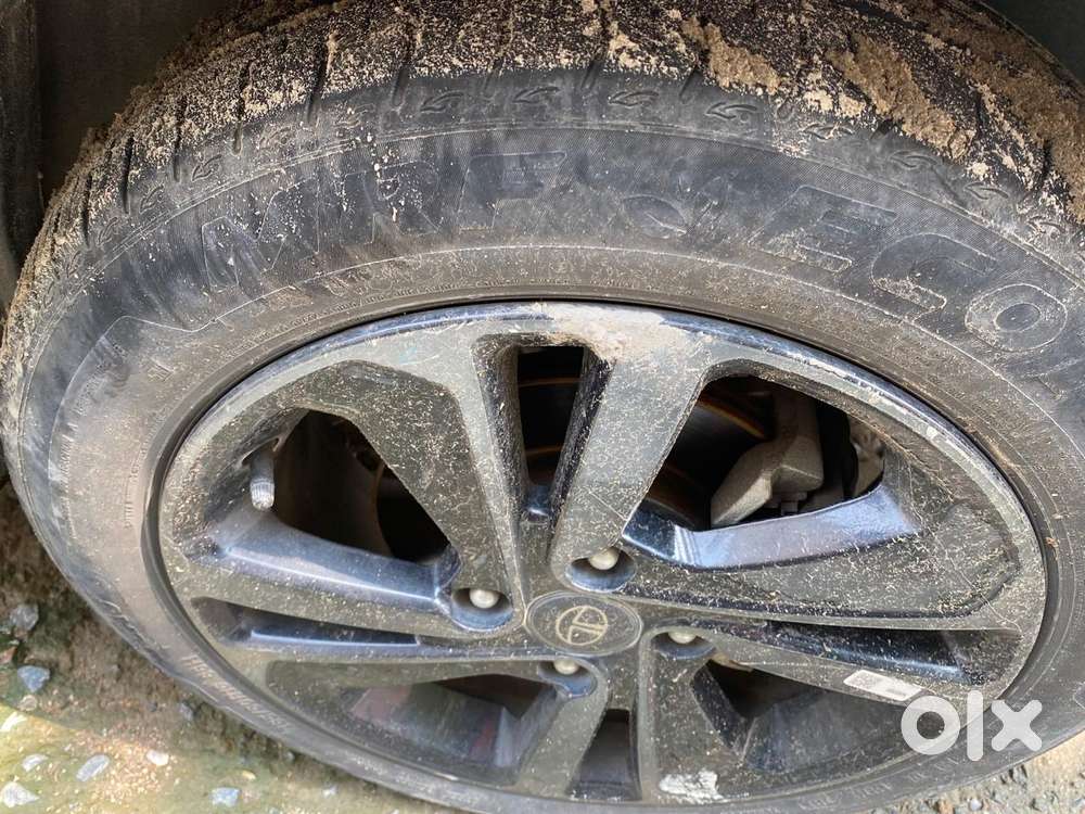 Tata Altroz 1.2 Xza Plus, 2023, Petrol