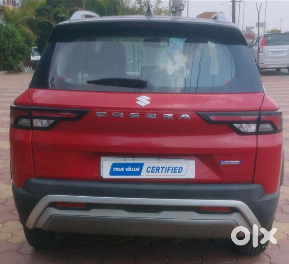 Maruti Suzuki Brezza 1.5 Zxi Plus Smart Hybrid Dual Tone, 2022, Petr..