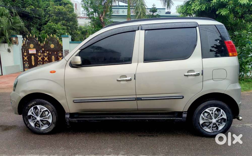 Mahindra Quanto C2, 2014, Diesel
