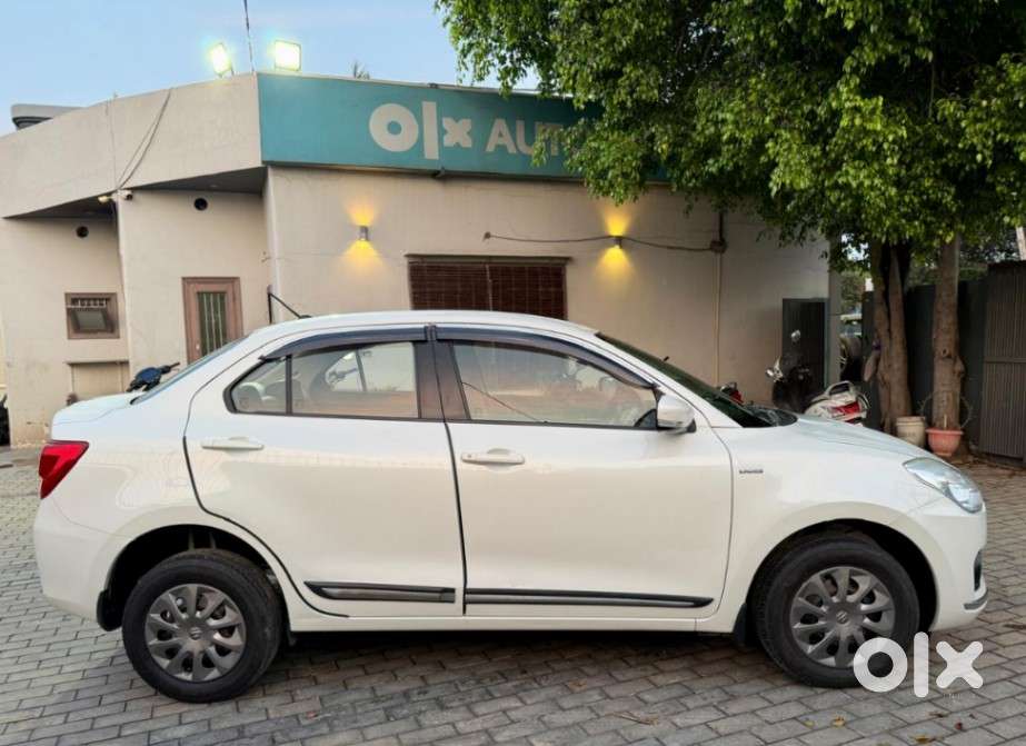 Maruti Suzuki Dzire 2017-2020 Vdi, 2020, Diesel