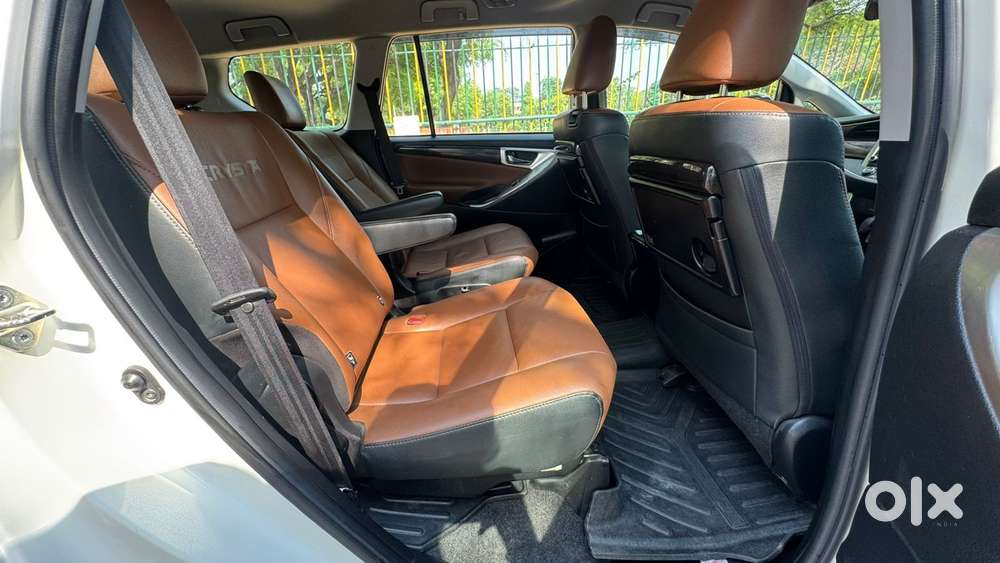 Toyota Innova Crysta [2020-ongoing] 2.4 Zx At 7 Str, 2022, Diesel