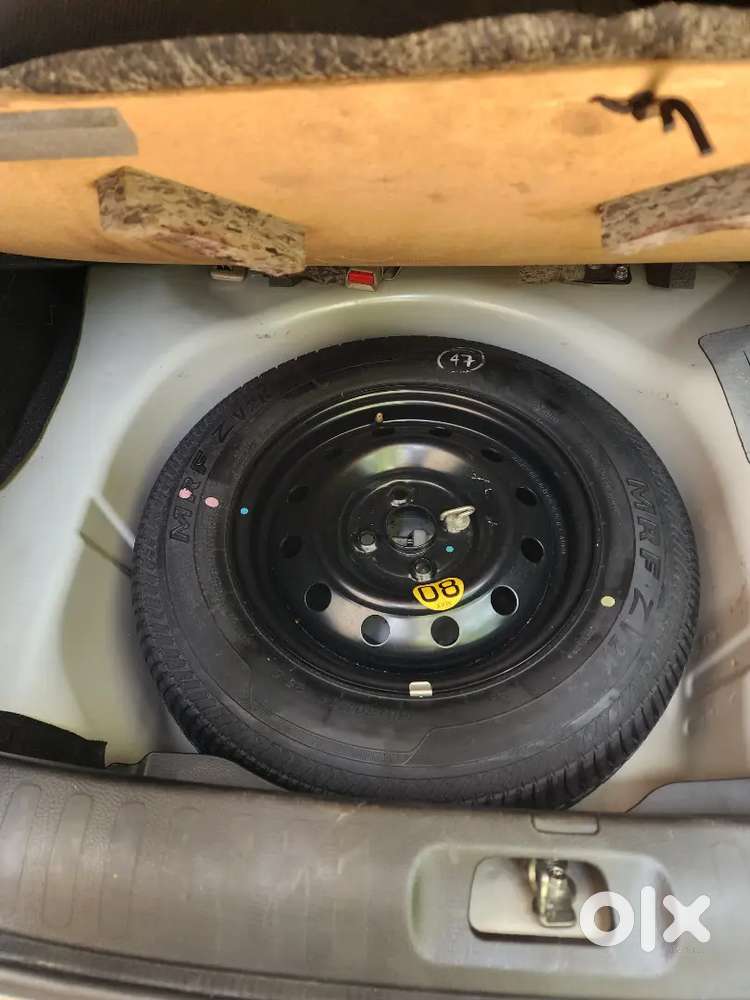 Maruti Suzuki Swift Dzire Zxi Petrol (2015) –well Maintained