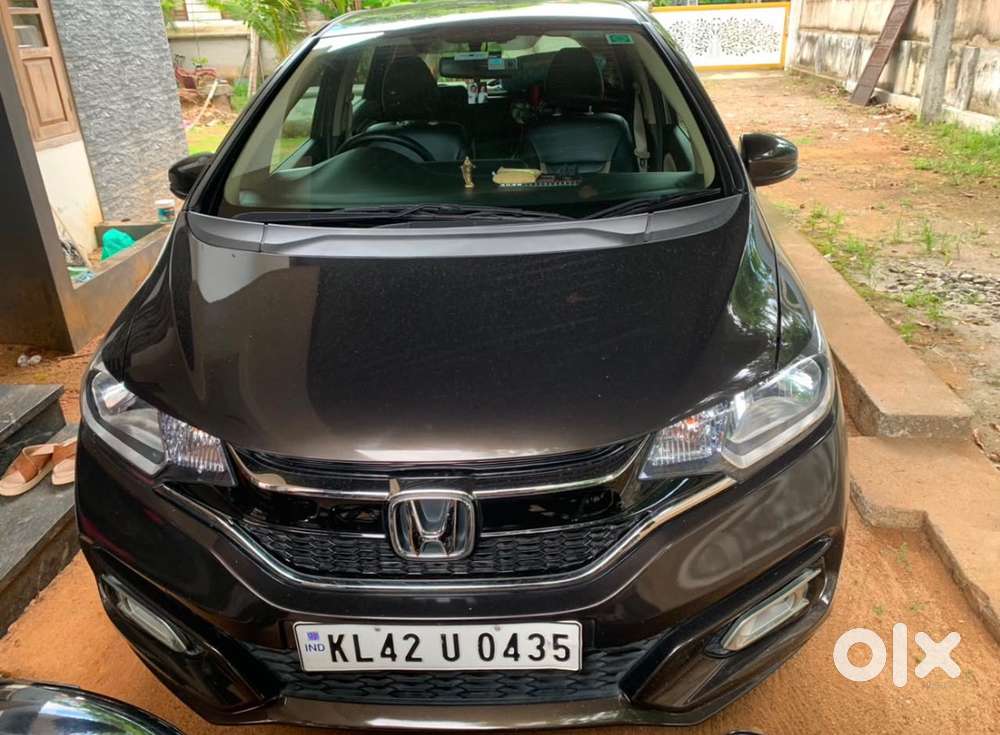 Honda Jazz 2021 Dec Petrol Automatic Well Maintained