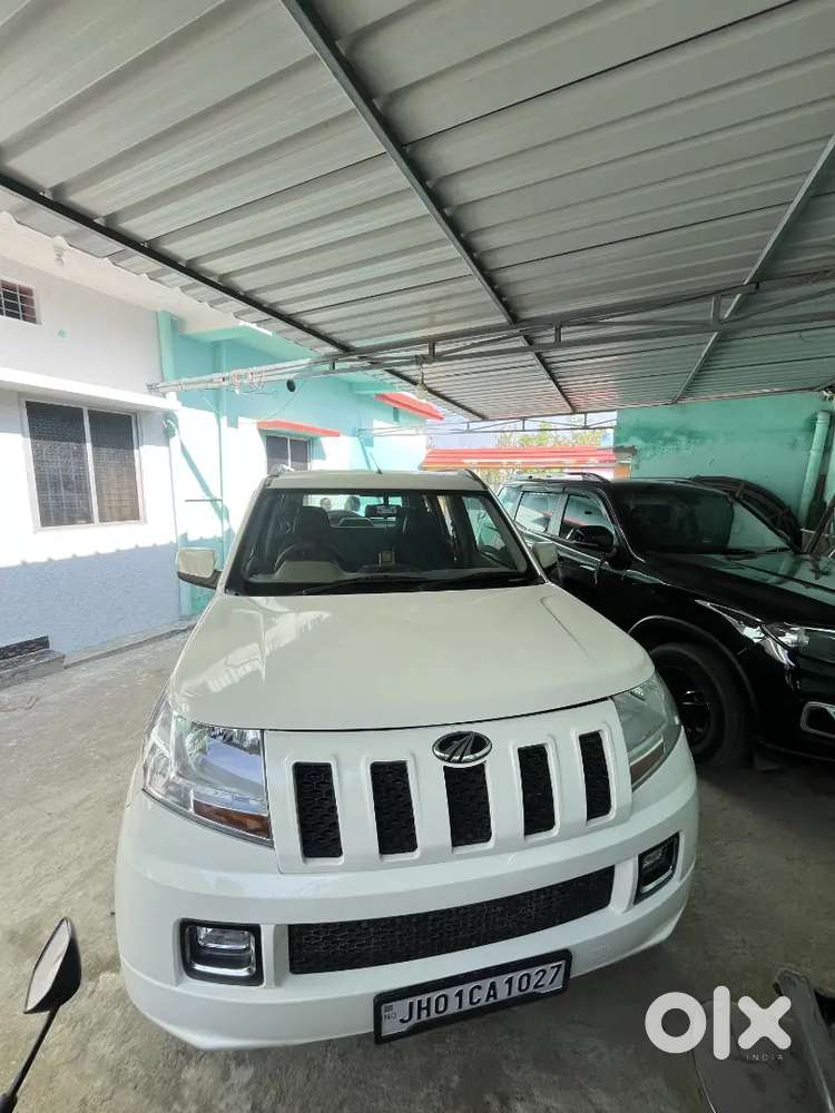 Mahindra Tuv 300 T8 Top Model