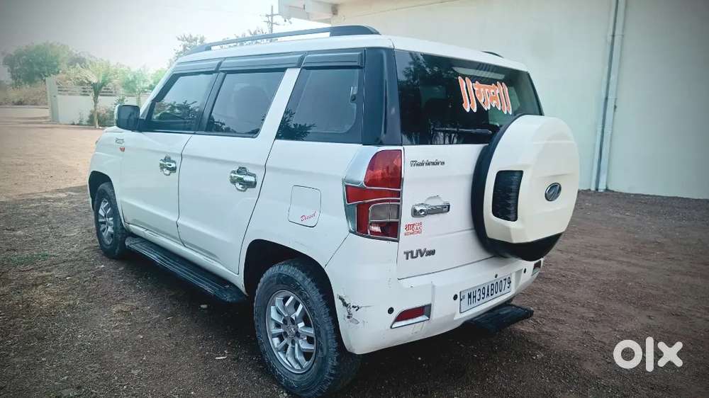 Mahindra Tuv 300 2017