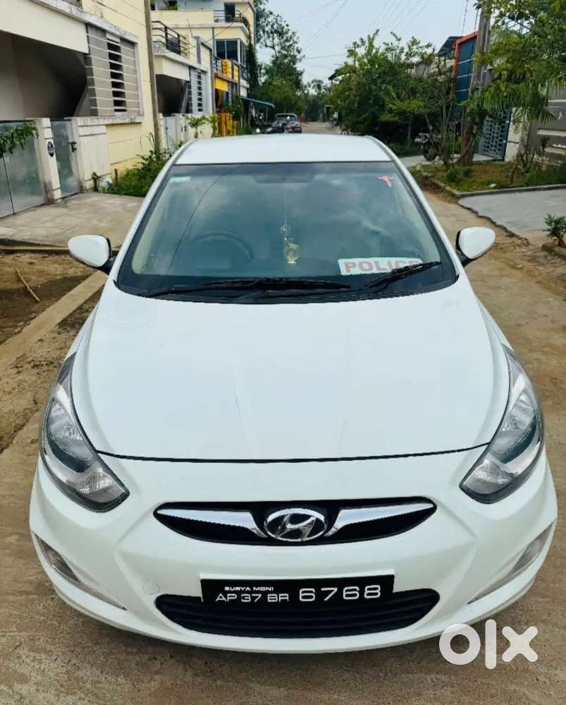Hyundai Verna 2012 Diesel 82300 Km Driven