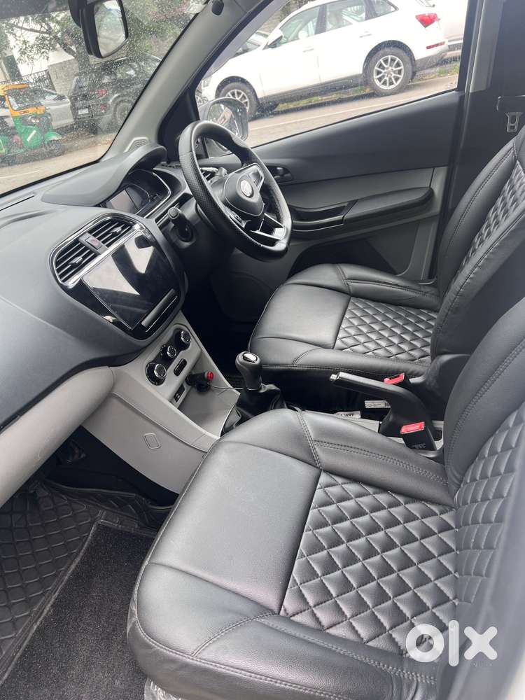Tata Tiago 1.2 Revotron Xt (o), 2024, Petrol
