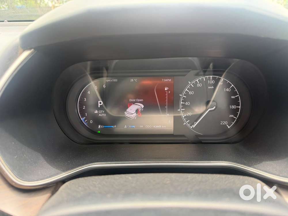 Tata Harrier Diesel Showroom Maintained