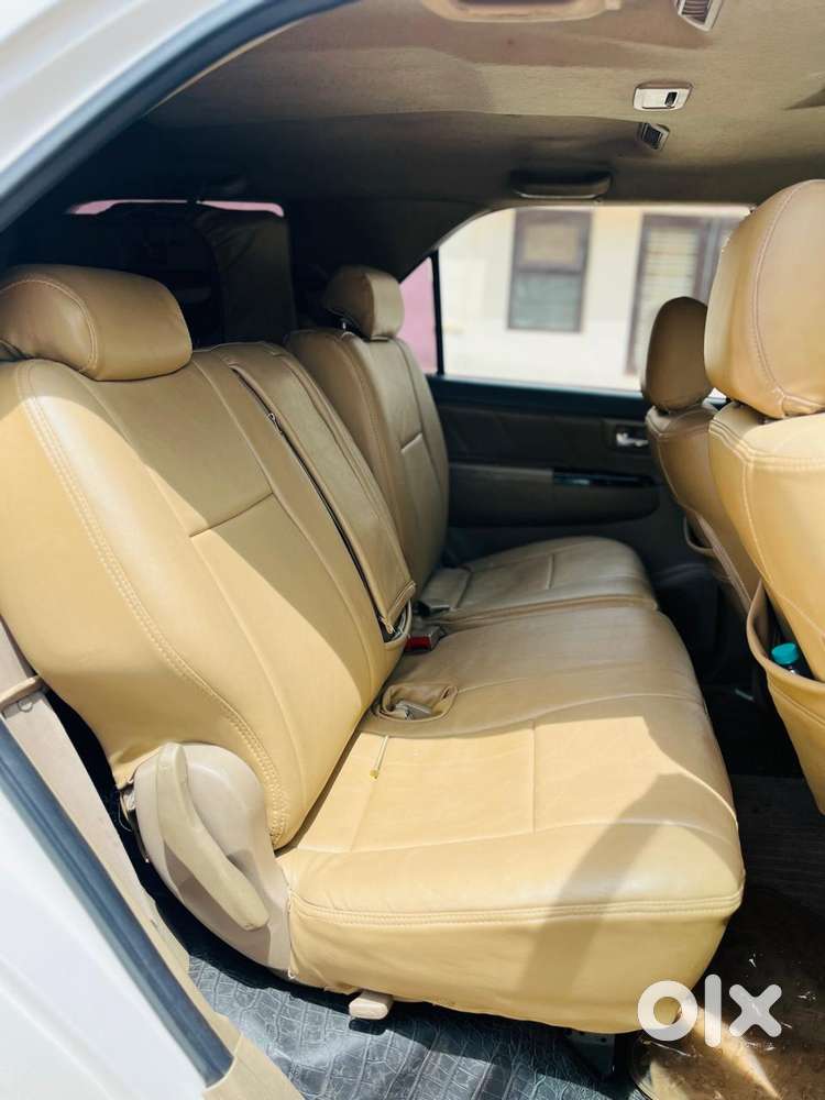 Toyota Fortuner 2.5 4x2 Mt Trd Sportivo, 2012, Diesel
