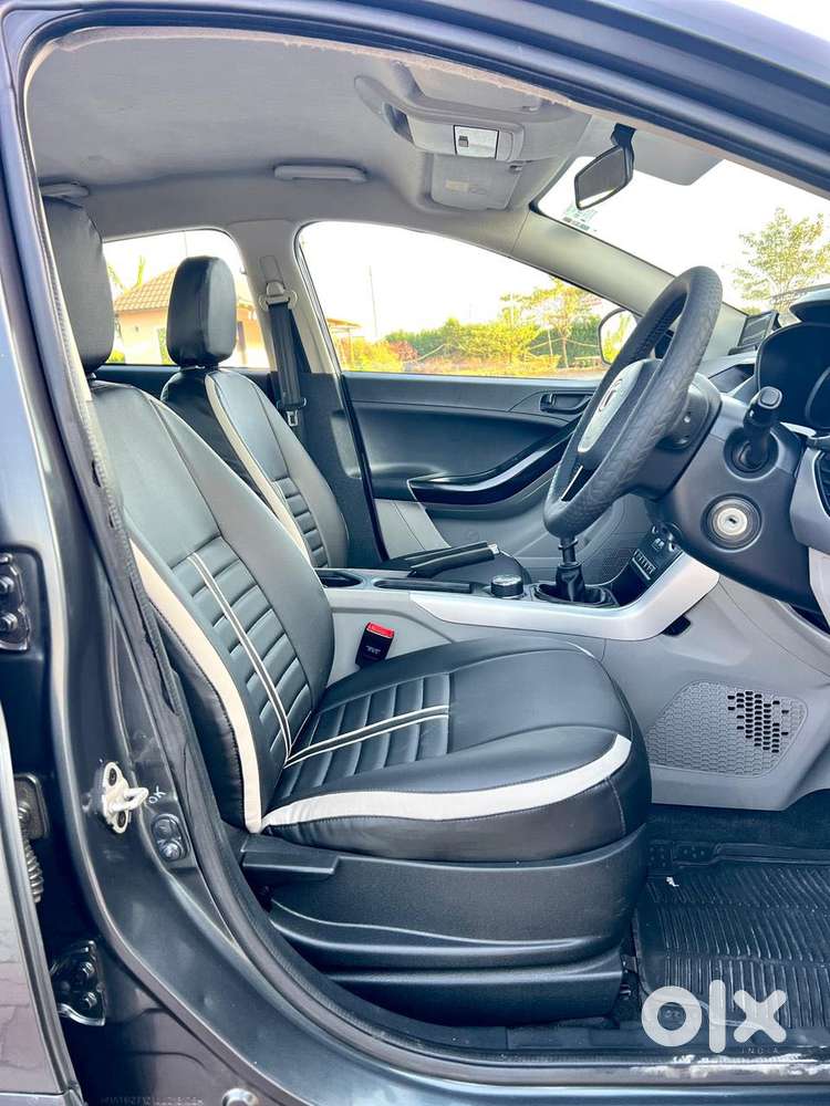 Tata Nexon 1.5 Revotorq Xm (s), 2018, Diesel