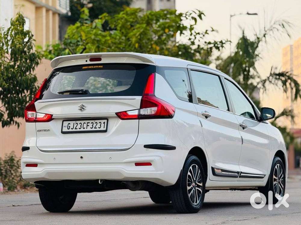 Maruti Suzuki Ertiga Zxi (o) Cng [2022-2023], 2022, Cng & Hybrids