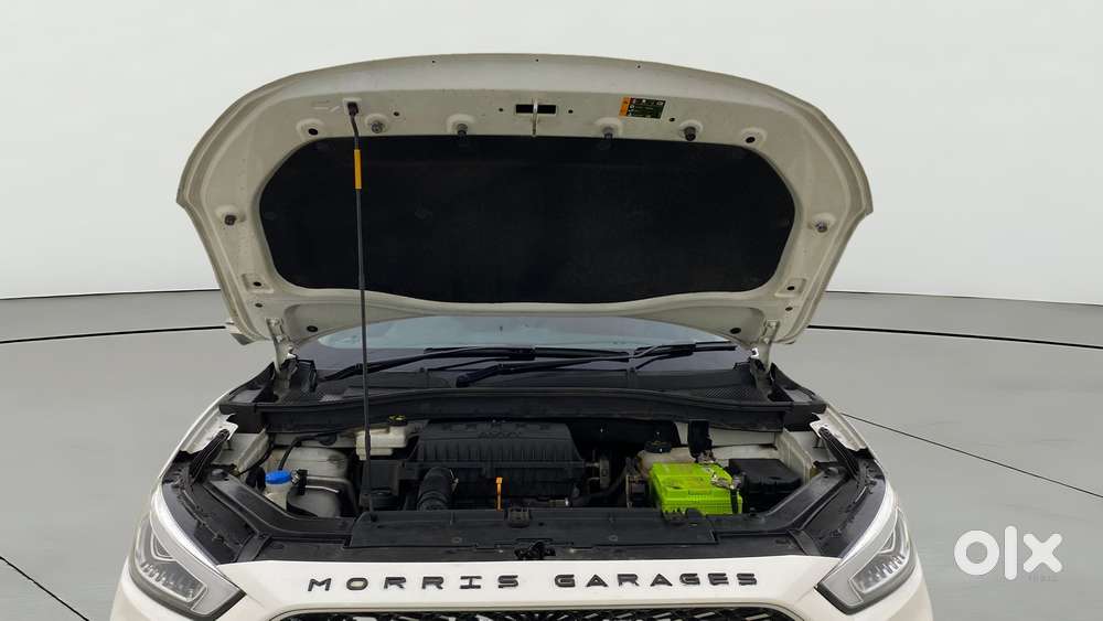 Mg Astor 1.5 Savvy Cvt S Red, 2022, Petrol