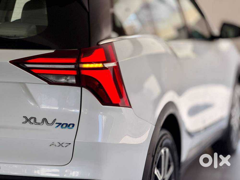 Mahindra Xuv700 2.2 Ax 7 Diesel Mt Luxury Pack Str, 2024, Diesel