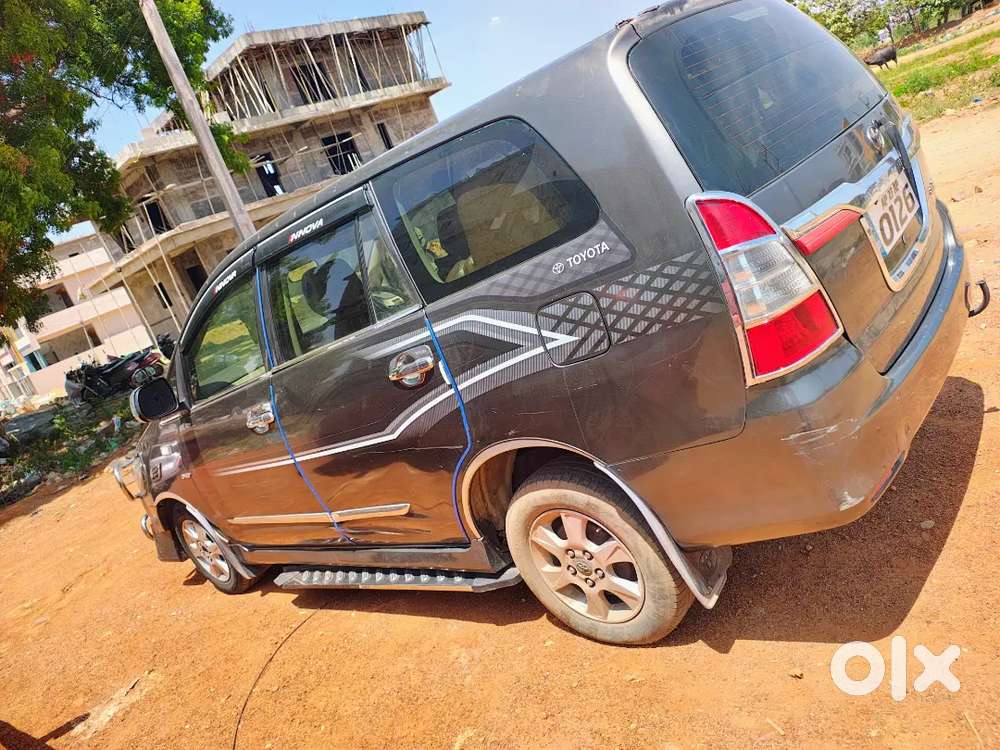 Toyota Innova 2012 Diesel Year Car