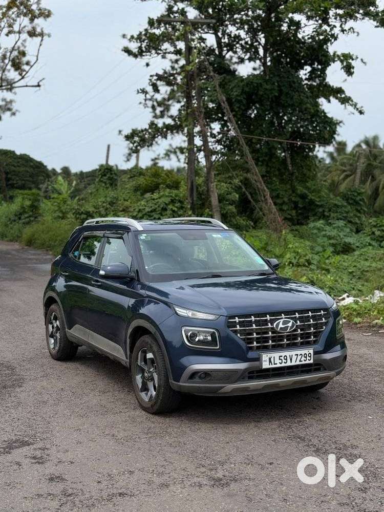 Hyundai Venue Sx (o) Mt 1.5 Diesel, 2020, Diesel