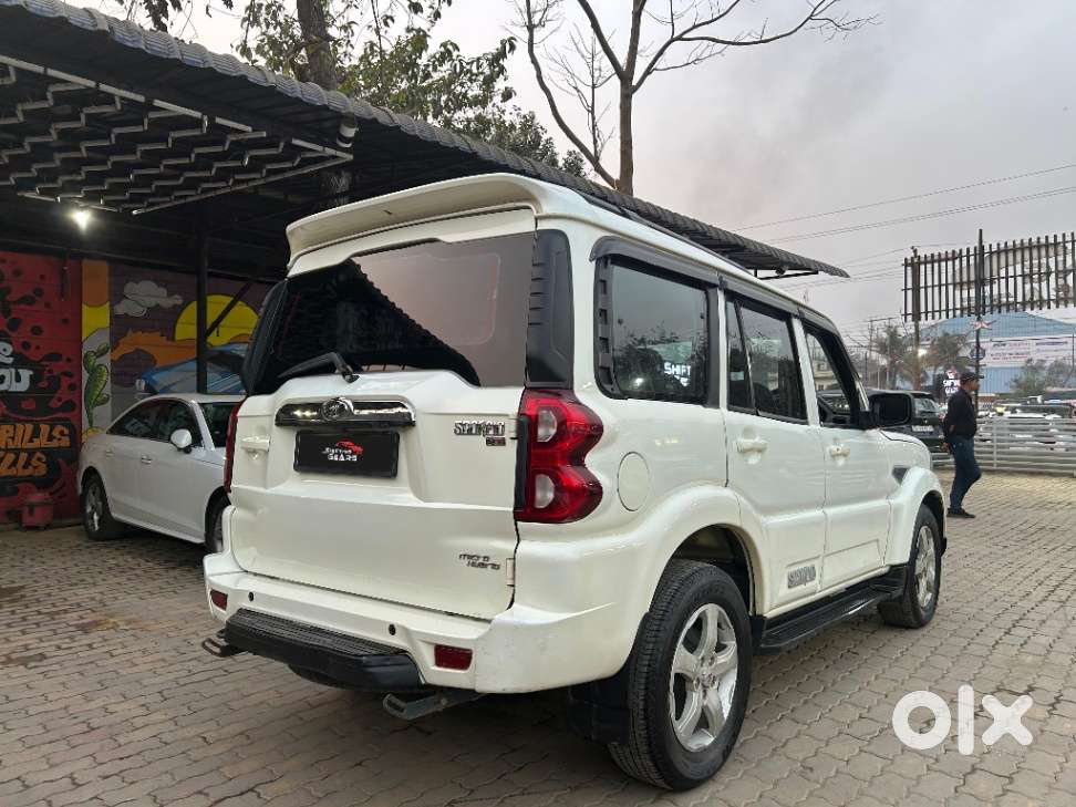 Mahindra Scorpio S11 Mt 7s, 2020, Diesel