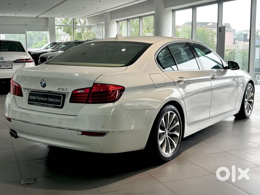 Bmw 5 Series 2.0 520i Luxury Line, 2016, Petrol