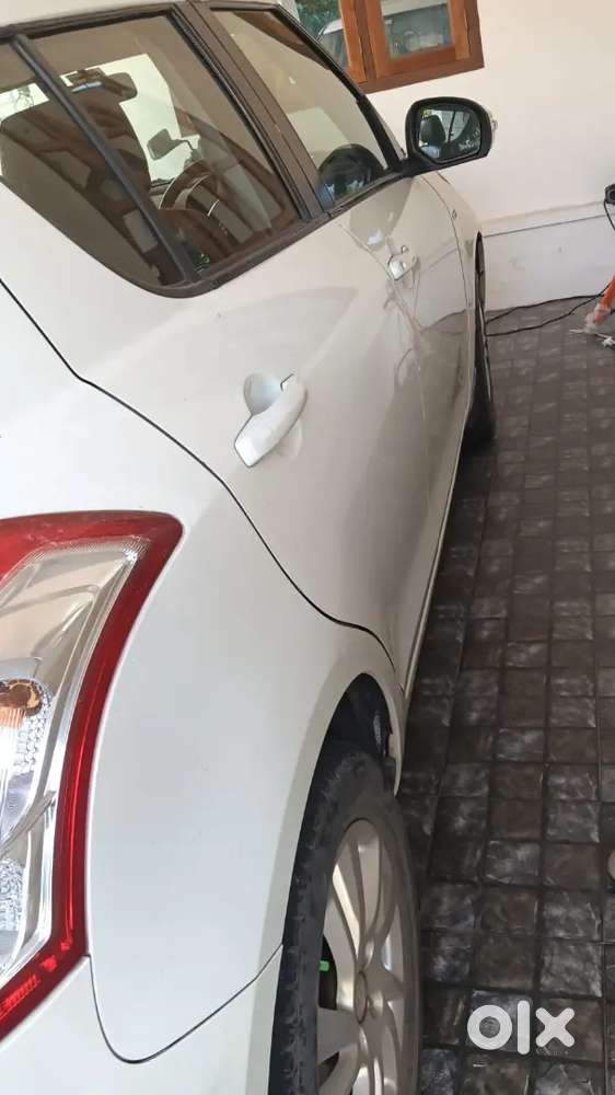 Maruti Suzuki Swift 2012 Diesel 110000 Km Driven