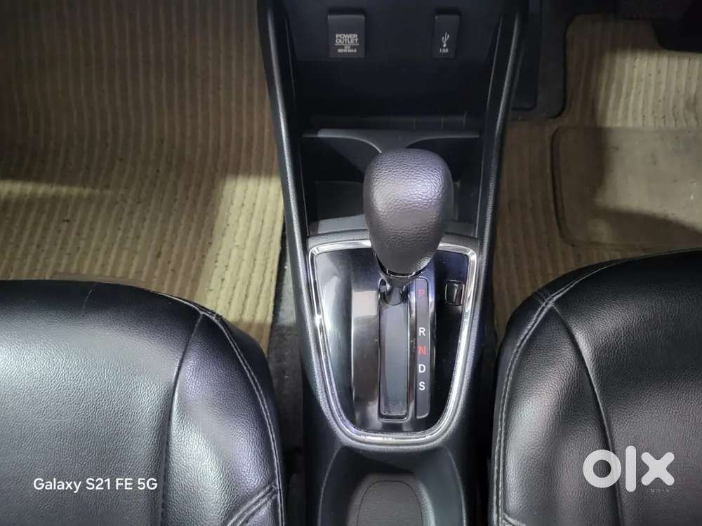 Only 50,000 Kms Automatic Honda Amaze V Cvt Petrol 2020