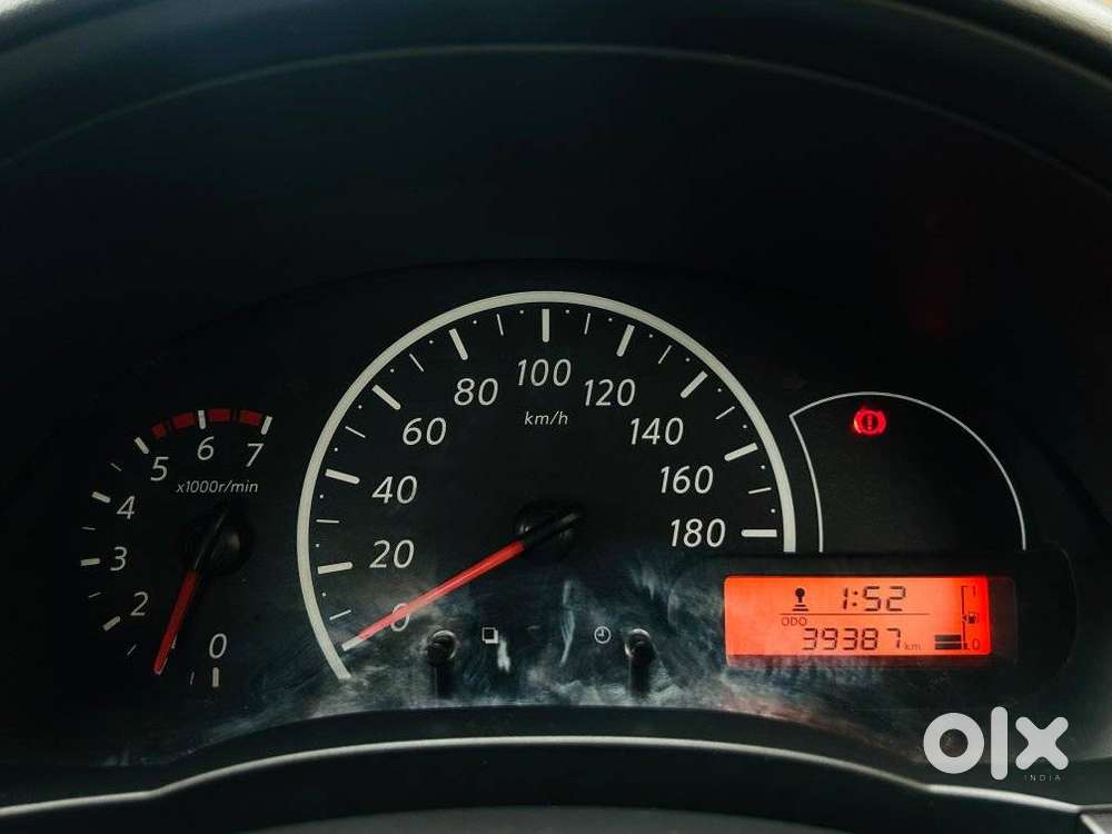 Nissan Micra Cvt Xv, 2018, Petrol