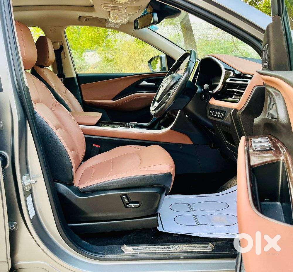 Mg Hector Plus Savvy Pro 1.5 Turbo Petrol Cvt 6 Str, 2023, Petrol