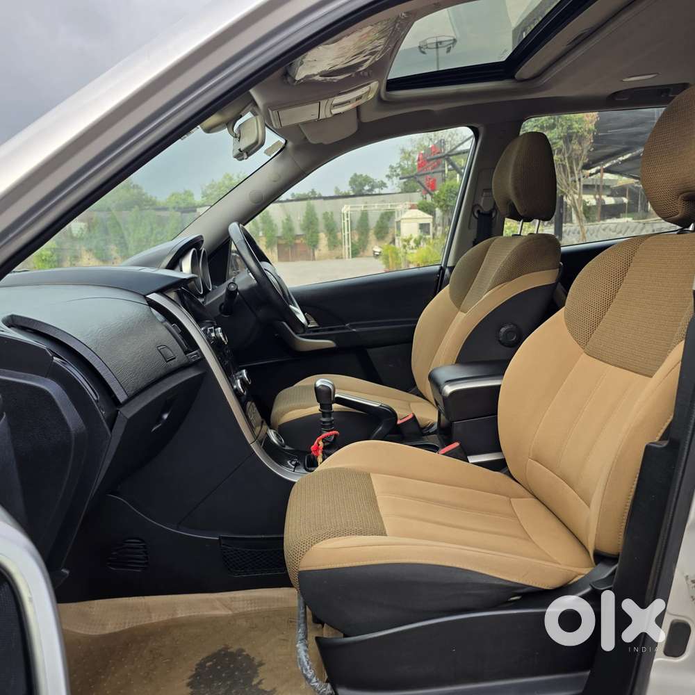 Mahindra Xuv500 W9 1.99, 2019, Diesel