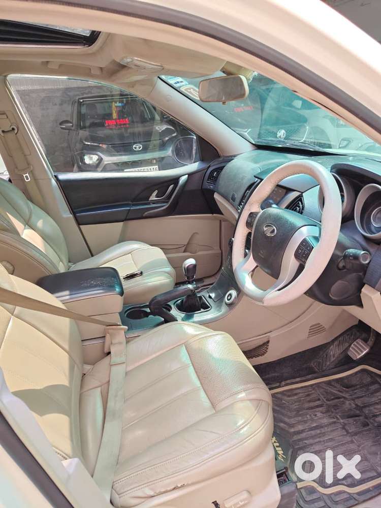 Mahindra Xuv500 2.2 W10 Sportz Edition Mt, 2017, Diesel