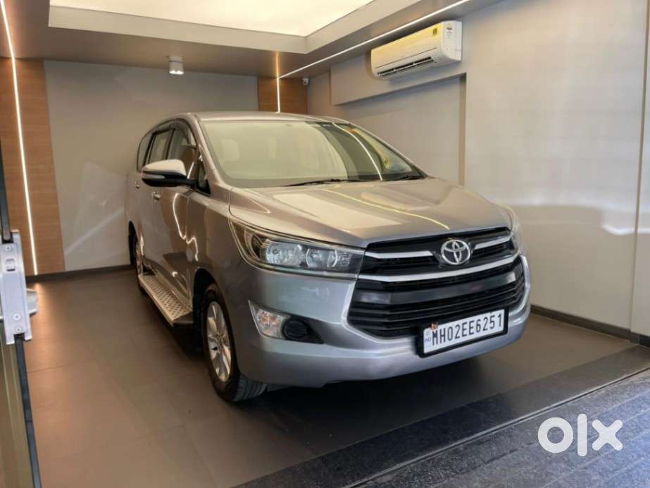 Toyota Innova Crysta 2.8 Gx At 7 Str, 2016, Diesel