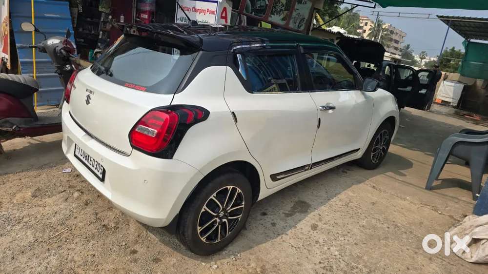 2023 Dec 25th Purchased Swift Dual Tone Zxi Plus Automatic