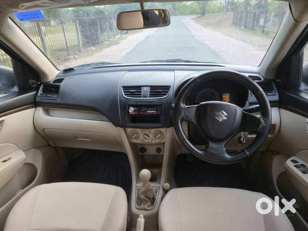 Maruti Suzuki Dzire 1.2 Lxi, 2016, Petrol