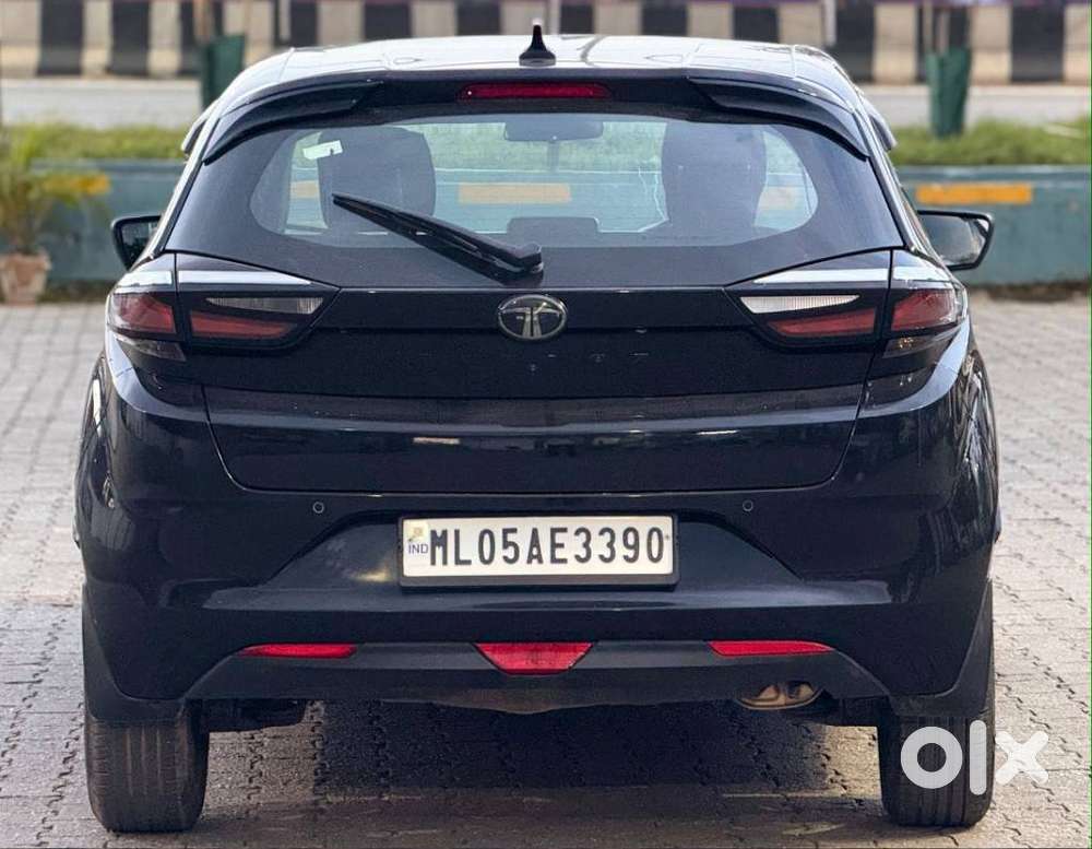 Tata Altroz Xz Plus (s) Dark Edition, 2025, Petrol