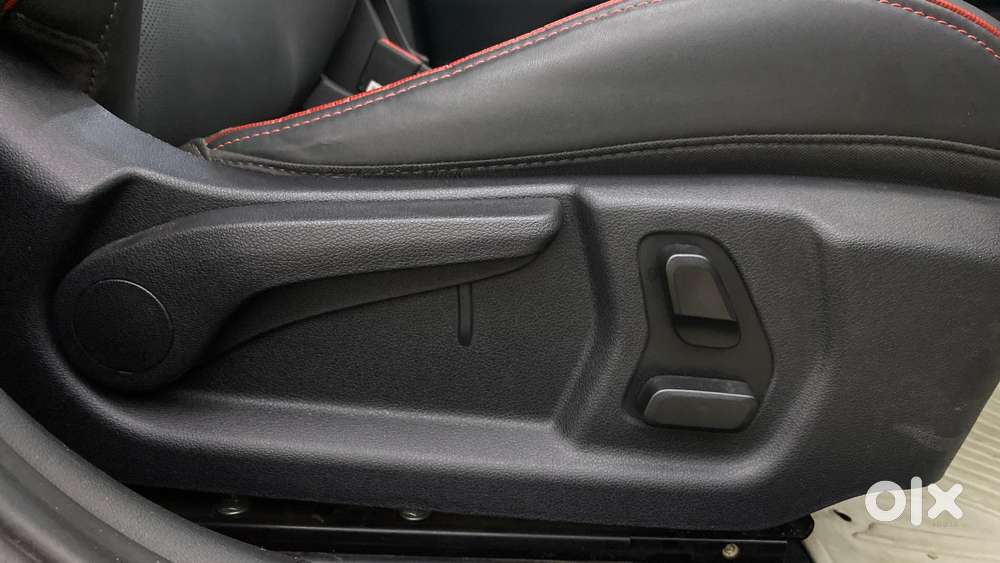 Hyundai Verna 1.5 Sx (o) Turbo Petrol Dct Dual Tone, 2023, Petrol