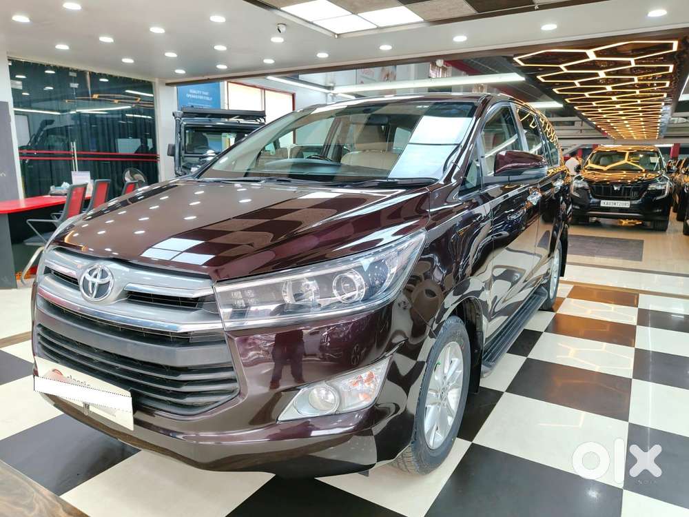 Toyota Innova Crysta 2.4 V 7 Str, 2017, Diesel