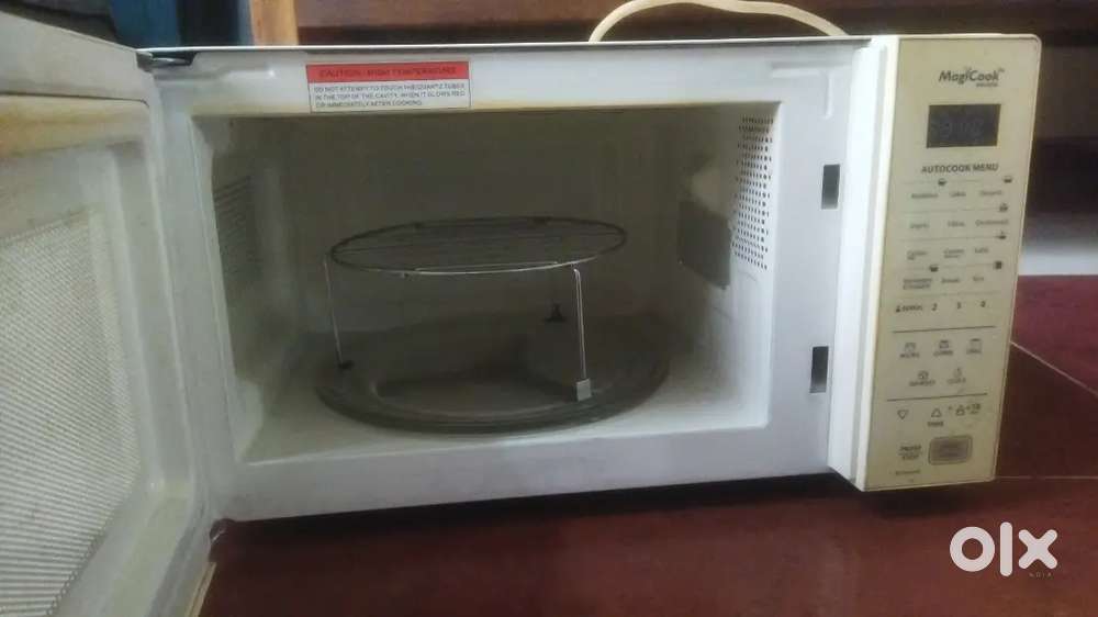Whirlpool microwave oven 20l