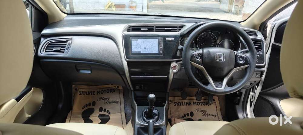 Honda City 1.5 V 5TH GEN i-VTEC MT, 2022, Petrol