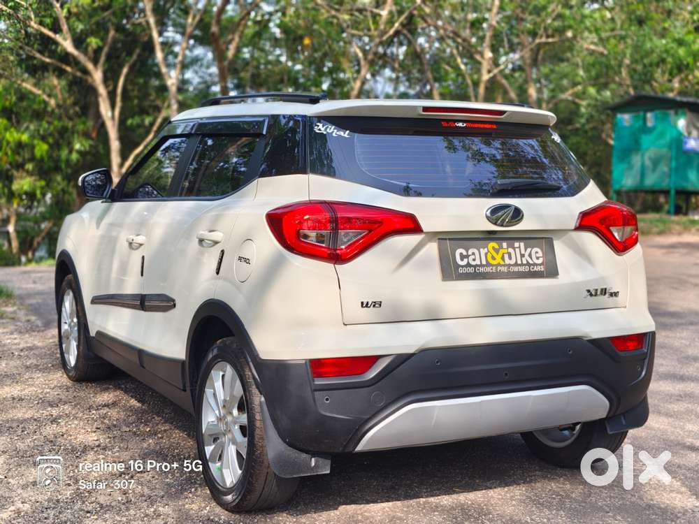 Mahindra Xuv300 W8, 2021, Petrol