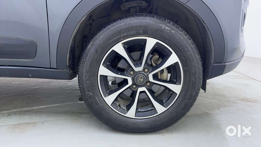 Tata Nexon 1.2 Revotron Xz Plus (o), 2020, Petrol