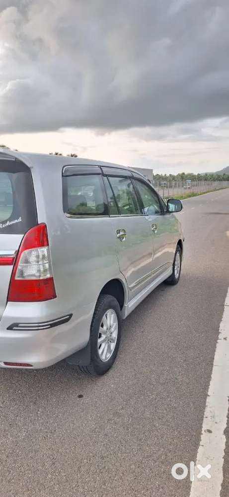 Toyota Innova 2013 Diesel 171000 Km Driven
