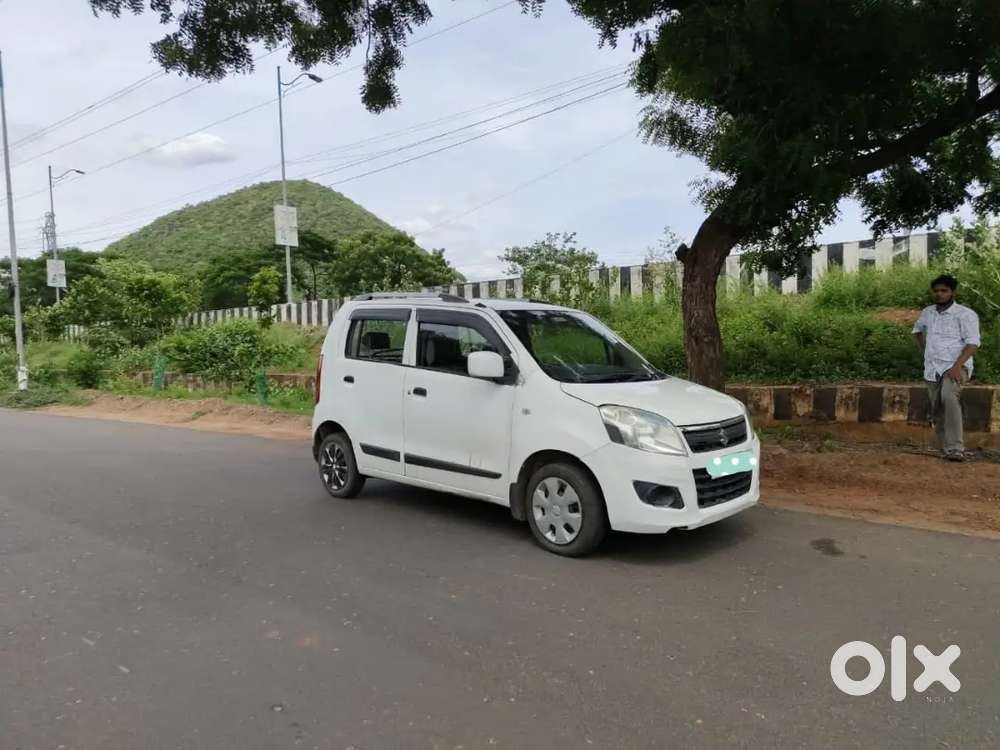 Maruti Suzuki Wagon R 1.0 2017 Petrol 124258 Km Driven